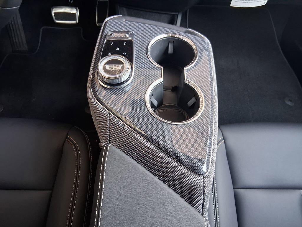 New 2026 Cadillac Optiq Luxury 1 RWD image 16