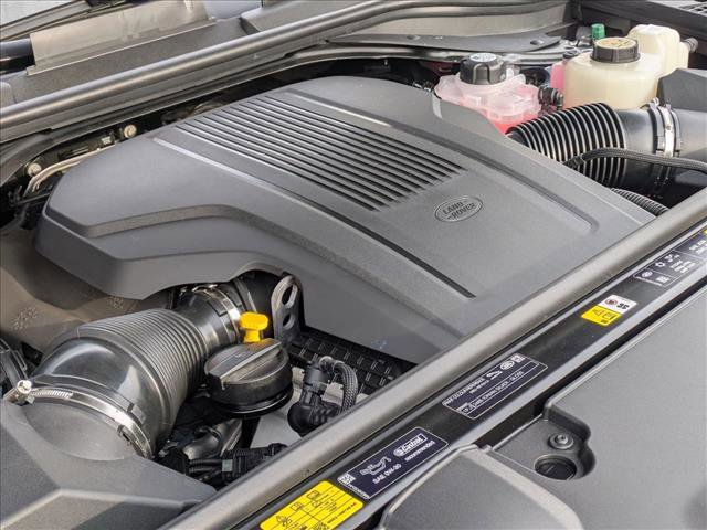 New 2026 Land Rover Range Rover Long Wheelbase SE image 19