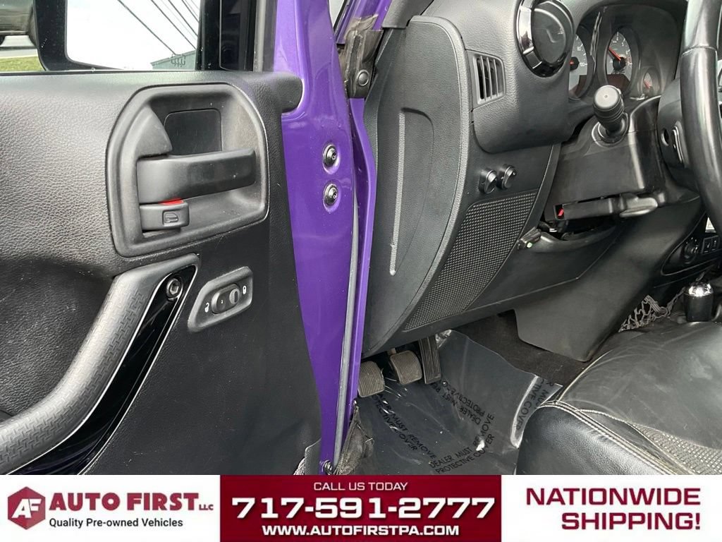Used 2016 Jeep Wrangler Sahara AWD/4WD image 7