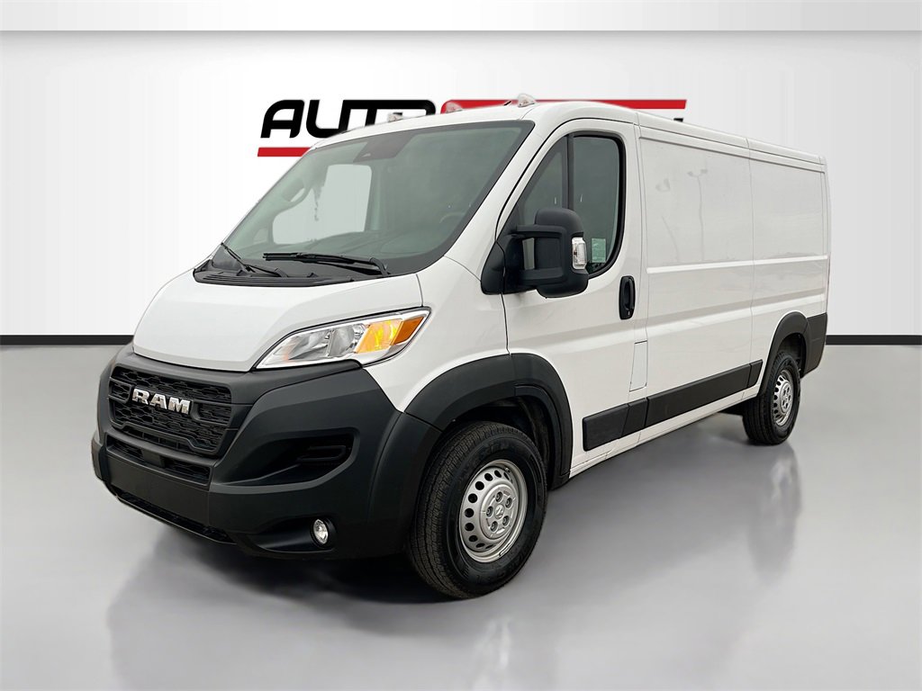 Used 2025 RAM ProMaster 2500 w/ U-Haul Equipment Group image 3