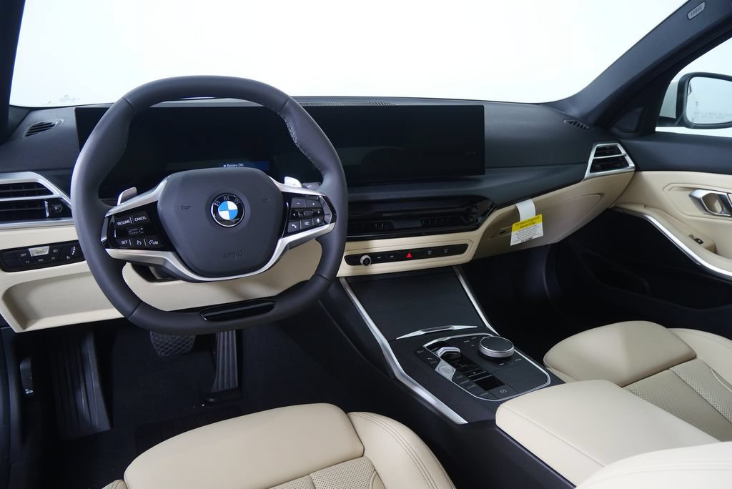 Used 2026 BMW 330i Sedan w/ Convenience Package RWD image 18