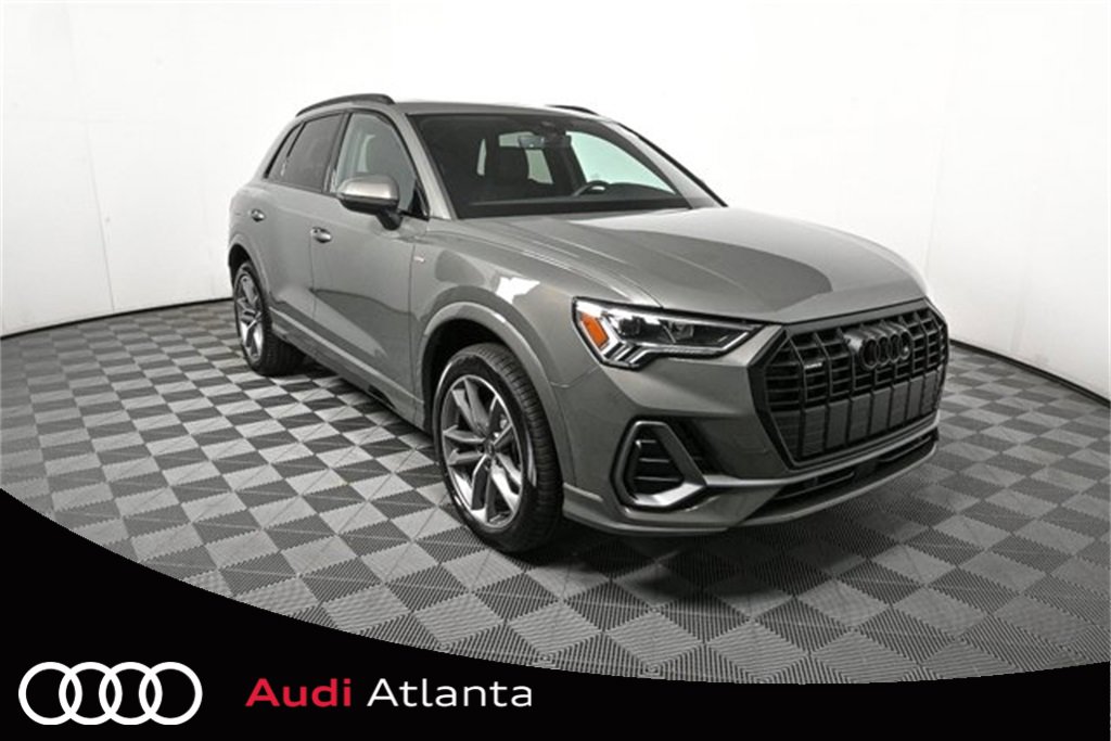 New 2025 Audi Q3 2.0T Premium