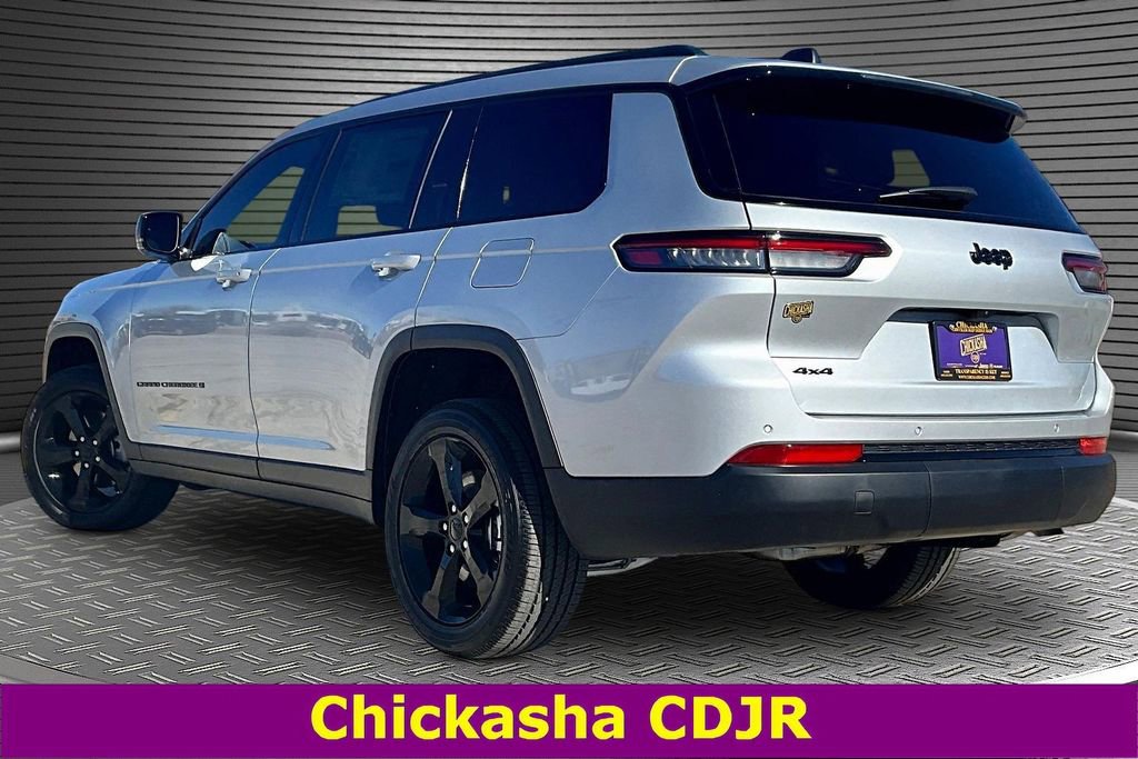 New 2025 Jeep Grand Cherokee L Altitude image 3