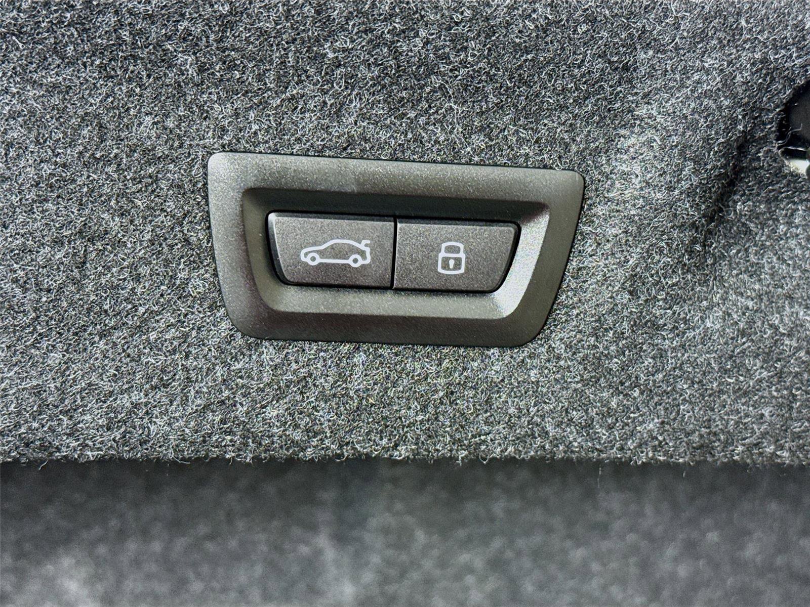 Used 2026 BMW 430i Coupe w/ M Sport Package image 14