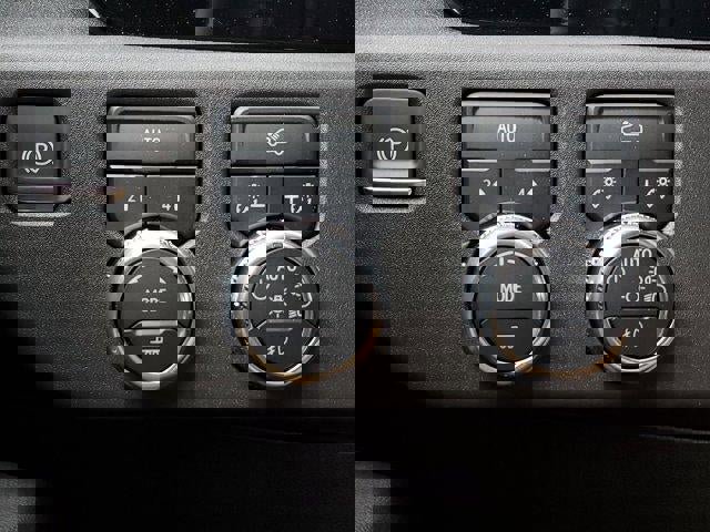 New 2025 GMC Sierra 1500 Elevation image 31