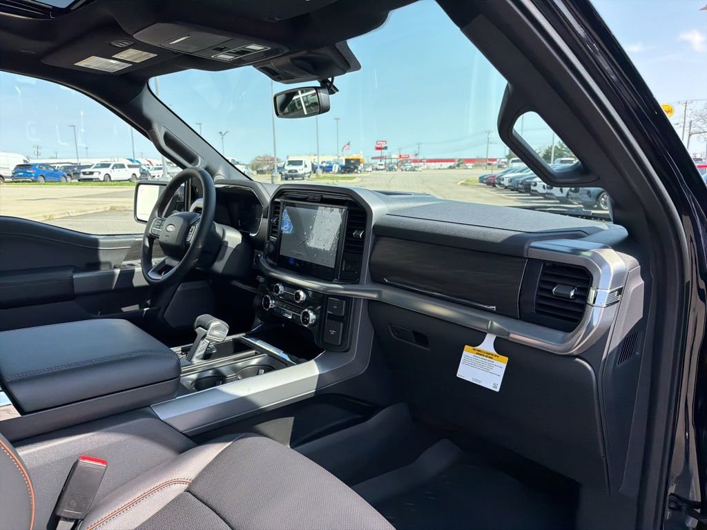 New 2026 Ford F150 Lariat w/ Equipment Group 502A High image 22