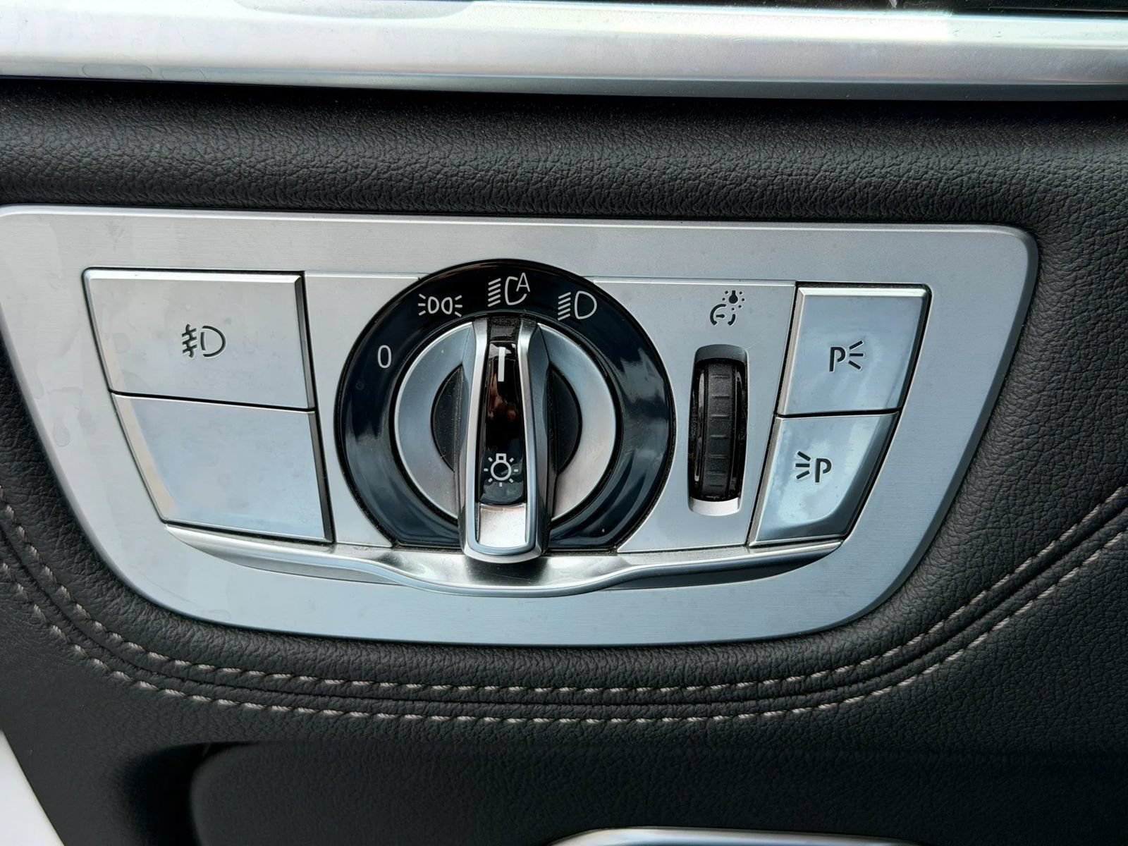 Used 2018 BMW 740i RWD image 52