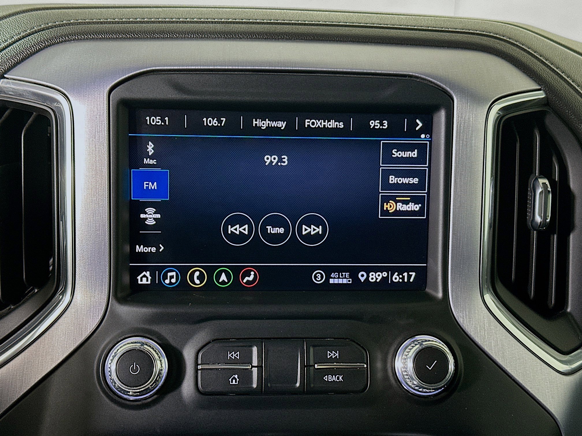 Used 2020 GMC Sierra 1500 SLT w/ SLT Premium Plus Package RWD image 23