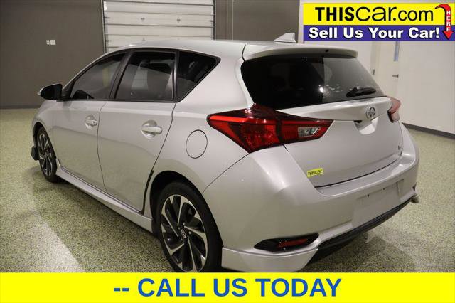 Used 2016 Scion iM Base image 5