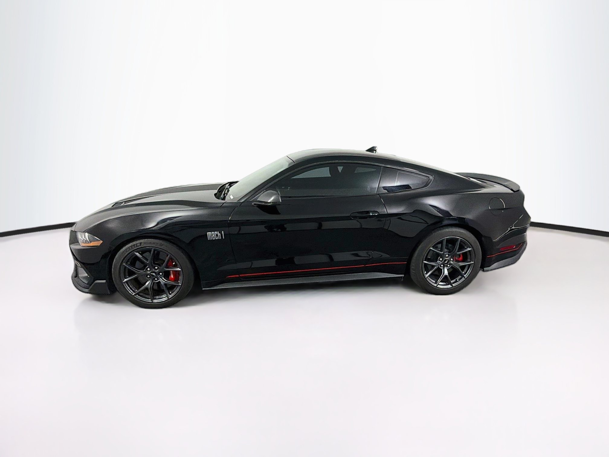 Used 2022 Ford Mustang Mach 1 RWD image 4