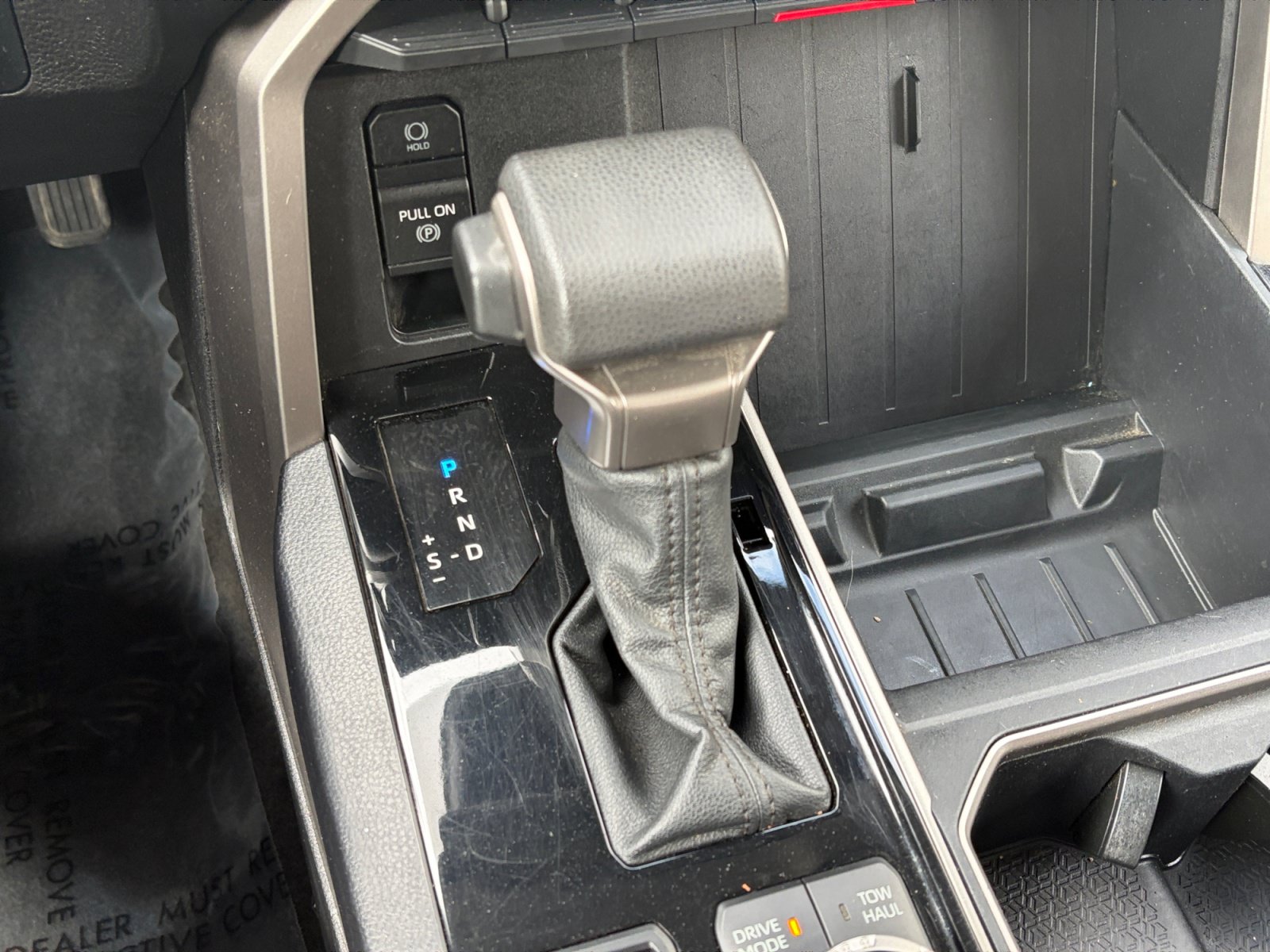 Used 2022 Toyota Tundra SR5 AWD/4WD image 25