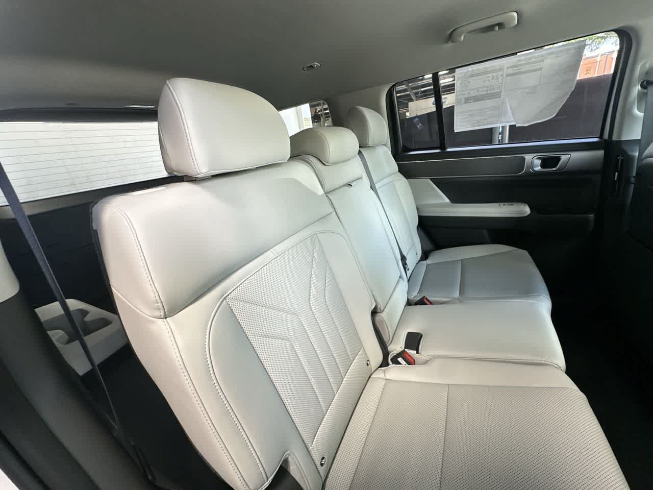 New 2027 Hyundai Santa Fe SEL FWD image 26