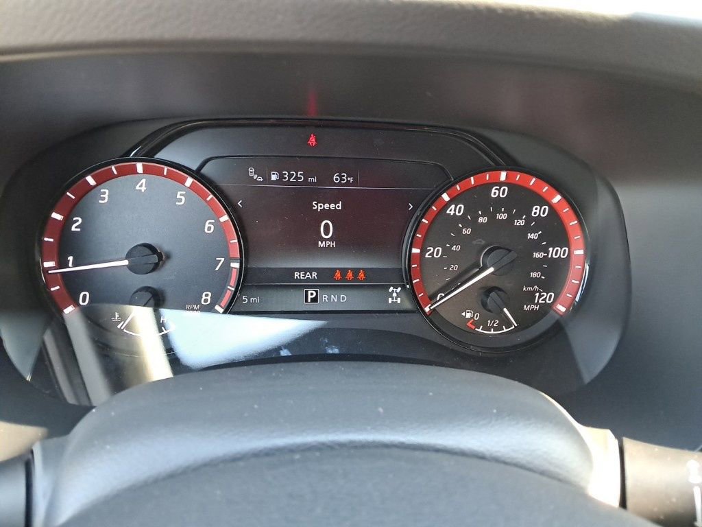 New 2025 Nissan Frontier PRO-4X w/ Interior Protection Package image 17