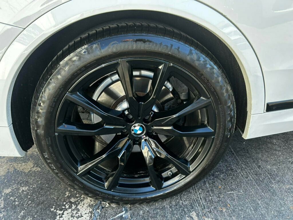 Used 2023 BMW X7 xDrive40i w/ Executive Package image 33