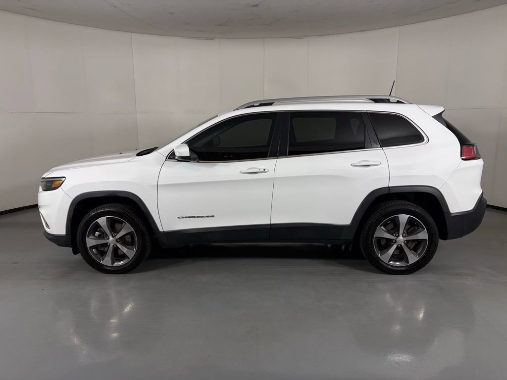 Used 2019 Jeep Cherokee Limited image 5