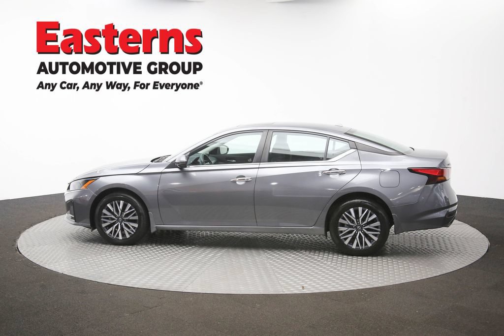 Used 2024 Nissan Altima 2.5 SV w/ SV Premium Package AWD/4WD image 57