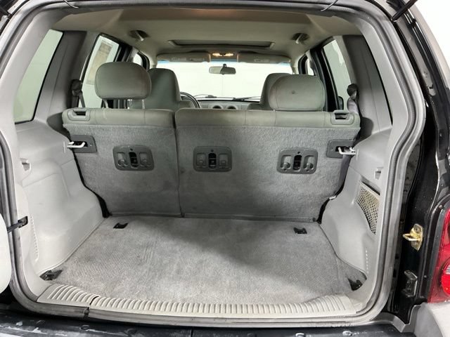 Used 2005 Jeep Liberty Sport AWD/4WD image 26
