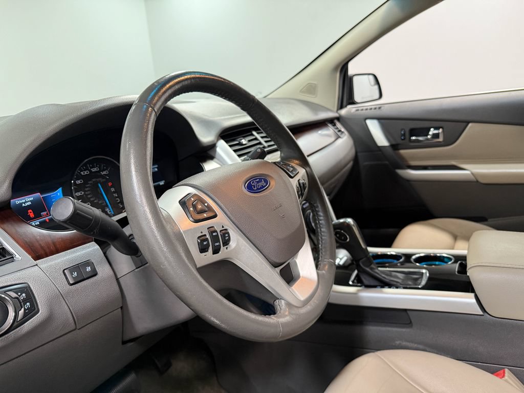 Used 2014 Ford Edge Limited FWD image 72