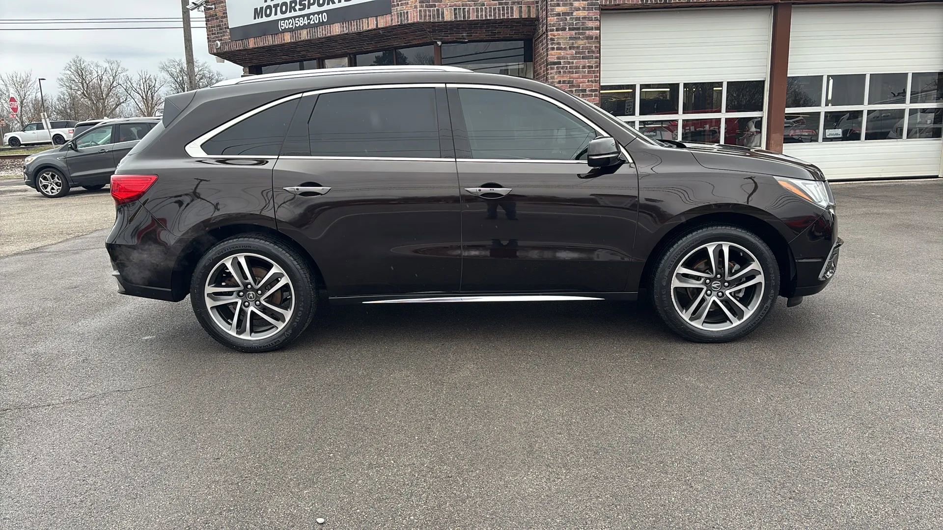 Used 2017 Acura MDX SH-AWD w/ Advance Package image 17