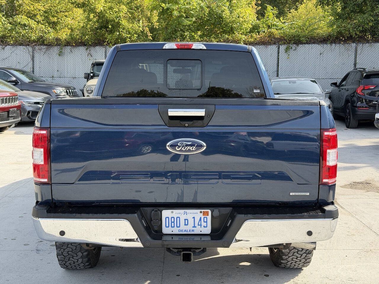 Used 2019 Ford F150 XLT w/ Equipment Group 302A Luxury AWD/4WD image 6