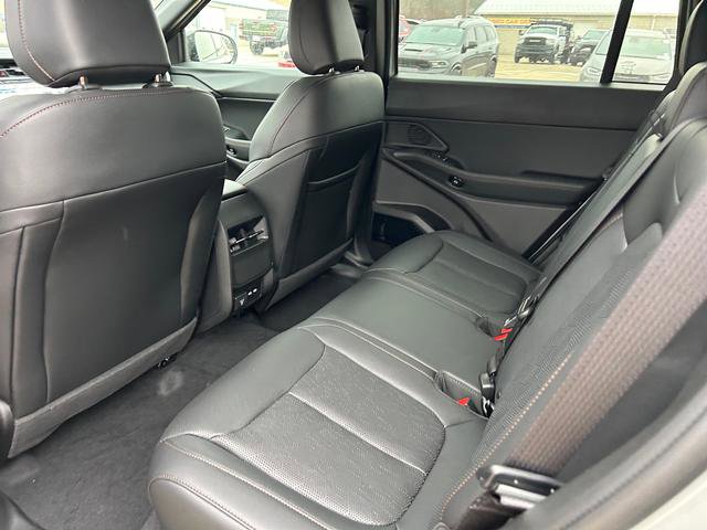 New 2026 Jeep Cherokee Overland image 10