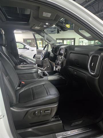 Certified 2022 GMC Sierra 3500 Denali w/ Denali Ultimate Package AWD/4WD image 15