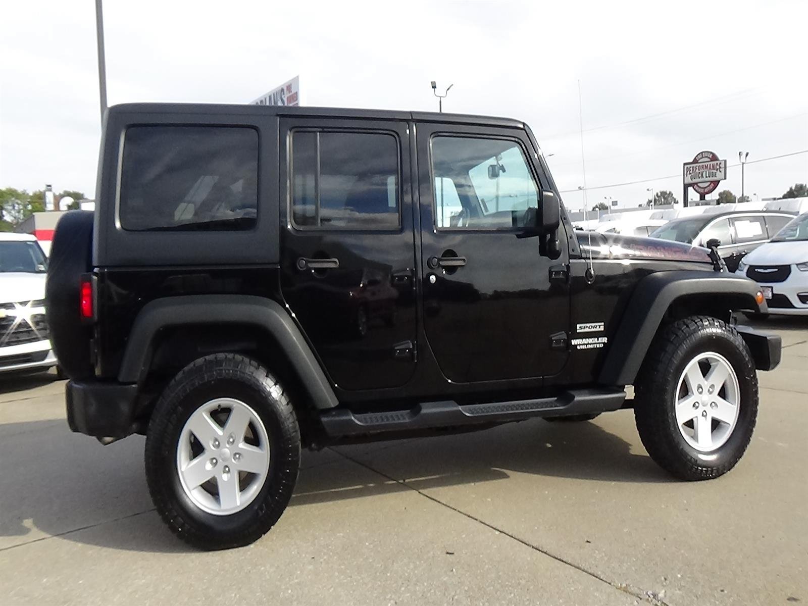 Used 2017 Jeep Wrangler Unlimited Sport w/ Quick Order Package 24S AWD/4WD image 5