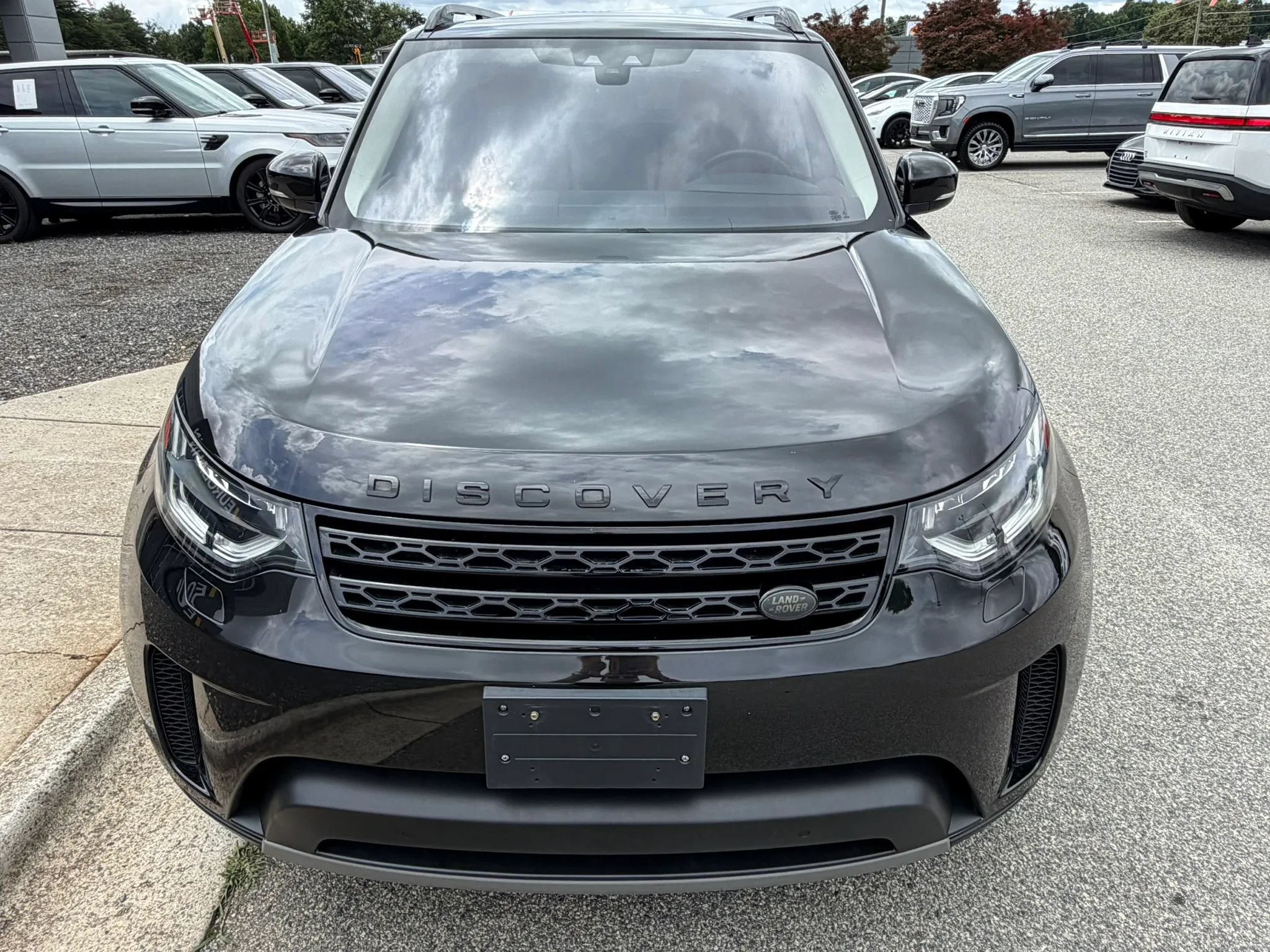 Used 2017 Land Rover Discovery HSE Luxury AWD/4WD image 25