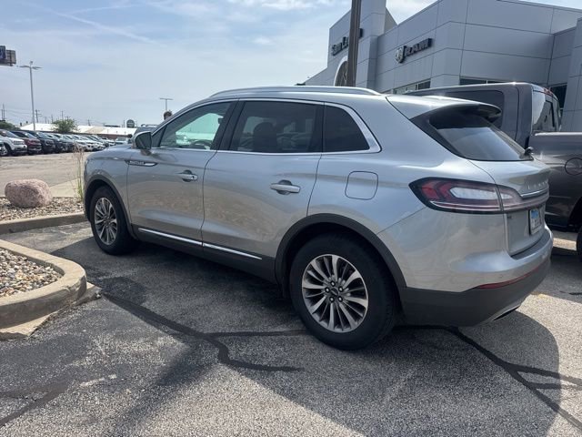 Used 2021 Lincoln Nautilus FWD w/ Equipment Group 101A image 3