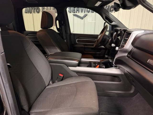 Used 2025 RAM 3500 Big Horn AWD/4WD image 26