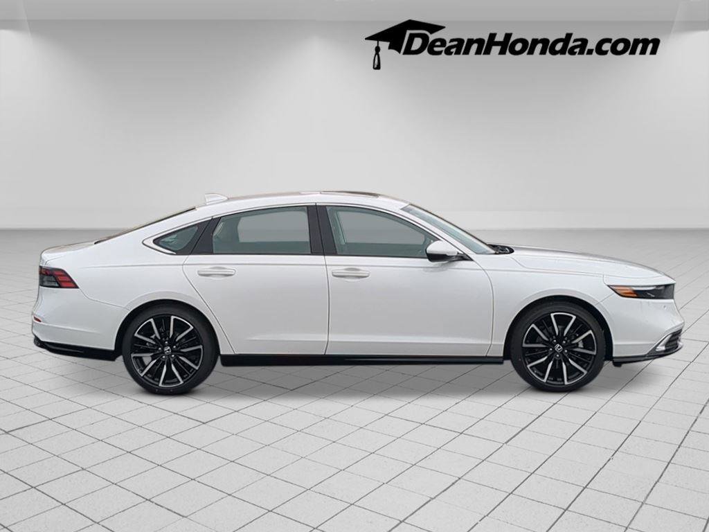 New 2026 Honda Accord Touring image 6