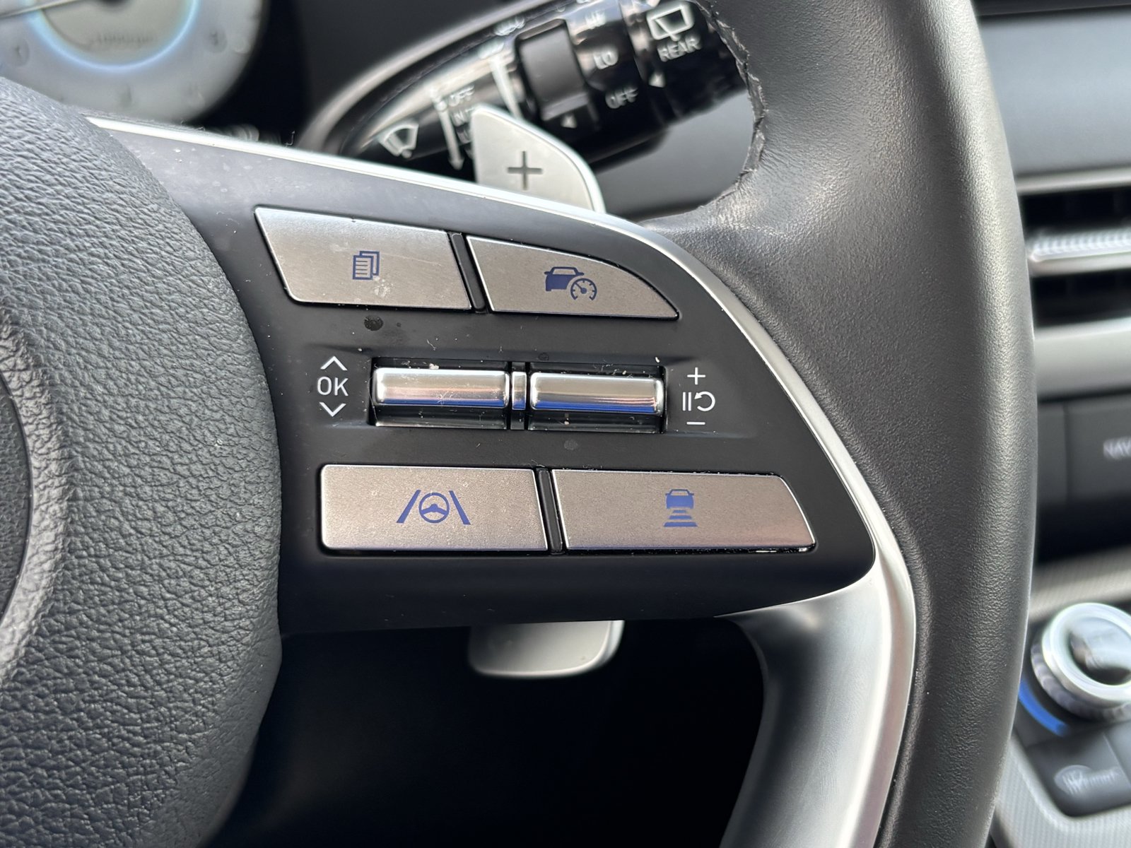 Used 2025 Hyundai Palisade SEL FWD image 19