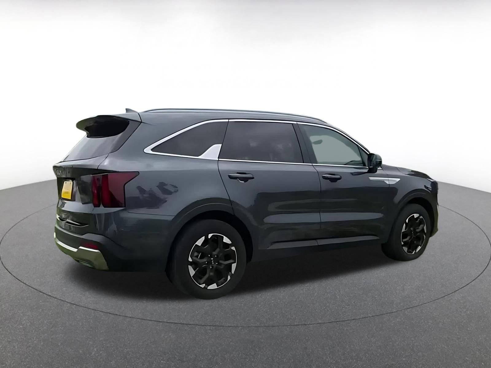 Used 2024 Kia Sorento S FWD image 15