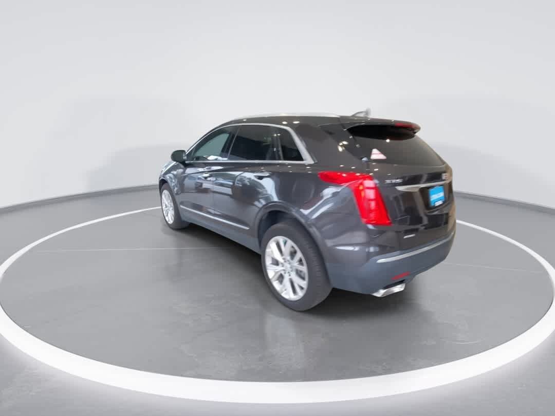 Used 2018 Cadillac XT5 Luxury w/ Driver Awareness Package AWD/4WD image 6