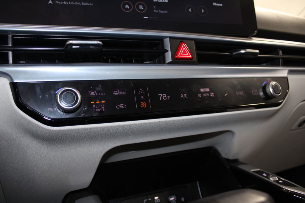 Used 2024 Kia Sorento SX image 52