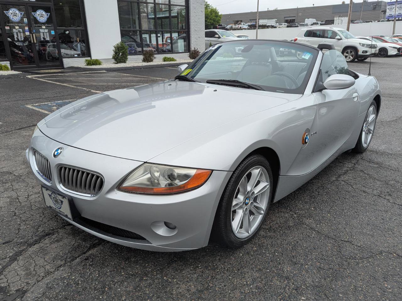 Used 2004 BMW Z4 3.0i RWD image 41