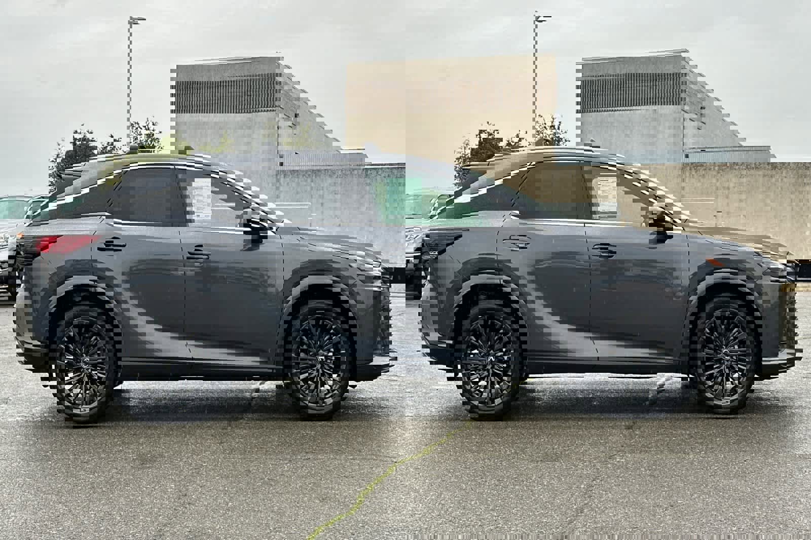 Used 2025 Lexus RX 350h image 6