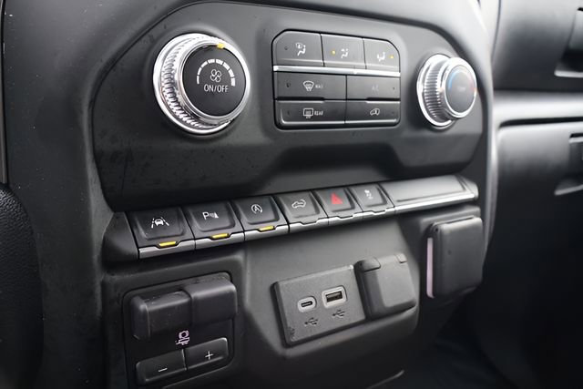 Used 2024 GMC Sierra 1500 Pro w/ Pro Value Package AWD/4WD image 24