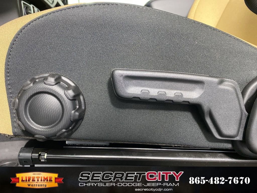 New 2026 Jeep Gladiator Sport image 14