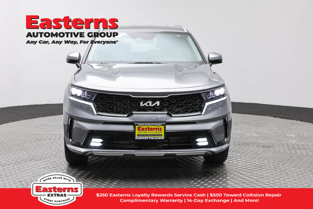 Used 2023 Kia Sorento EX AWD/4WD image 3