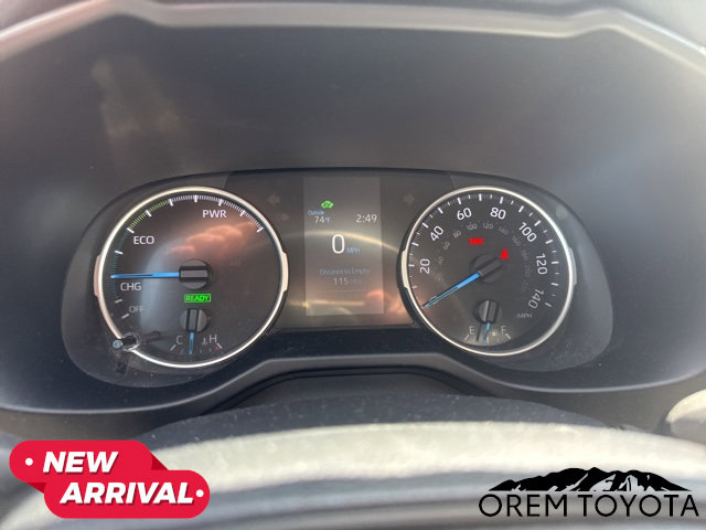 Used 2020 Toyota RAV4 LE w/ Carpet Mat Package AWD/4WD image 10
