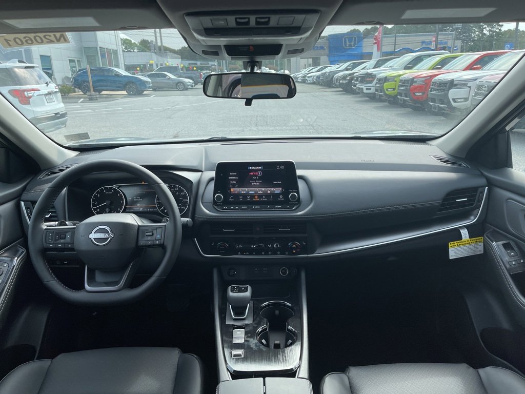 New 2026 Nissan Rogue SV image 6