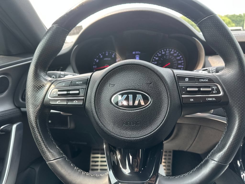 Used 2018 Kia Stinger GT RWD image 20