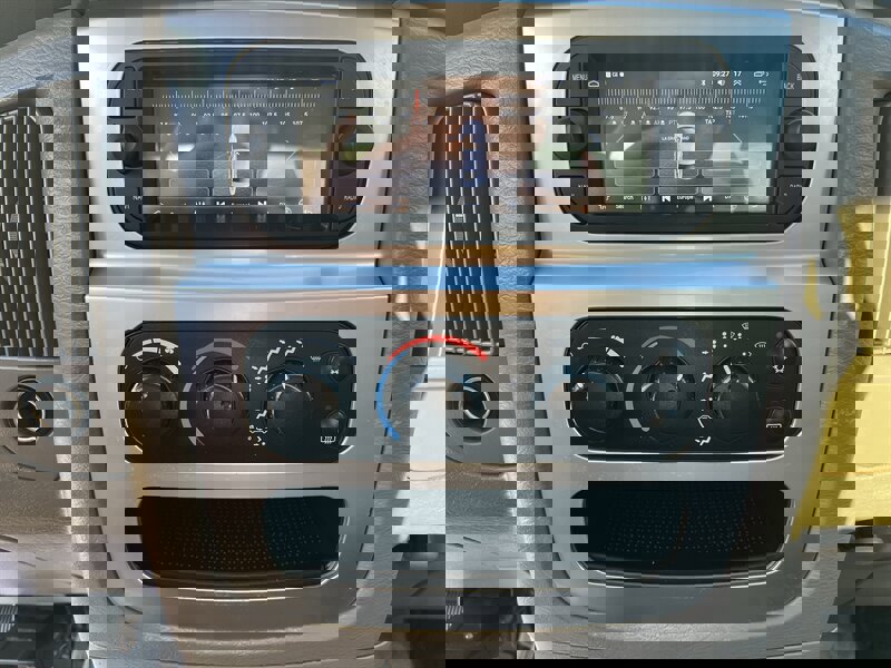 Used 2004 Dodge Ram 3500 Truck SLT w/ Trailer Tow Group AWD/4WD image 18