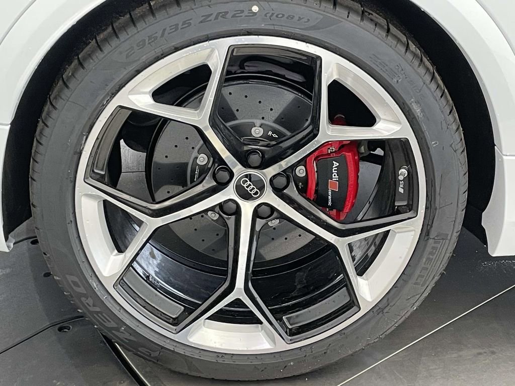 New 2026 Audi RS Q8 performance image 13