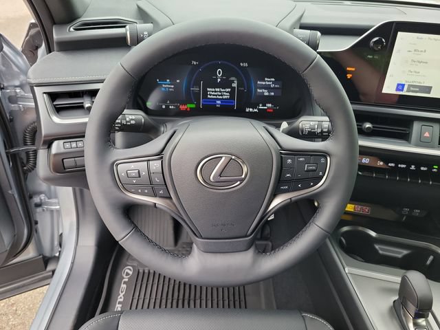 New 2026 Lexus UX 300h AWD image 21