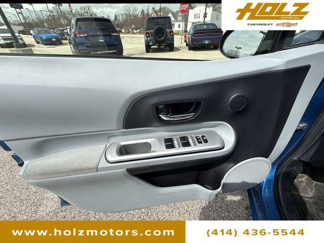 Used 2012 Toyota Prius C Four image 21
