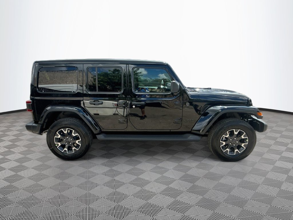 New 2027 Jeep Wrangler Unlimited Sahara AWD/4WD image 4