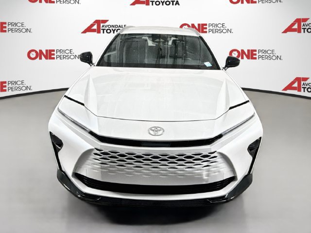 Certified 2025 Toyota Crown Signia AWD/4WD image 3