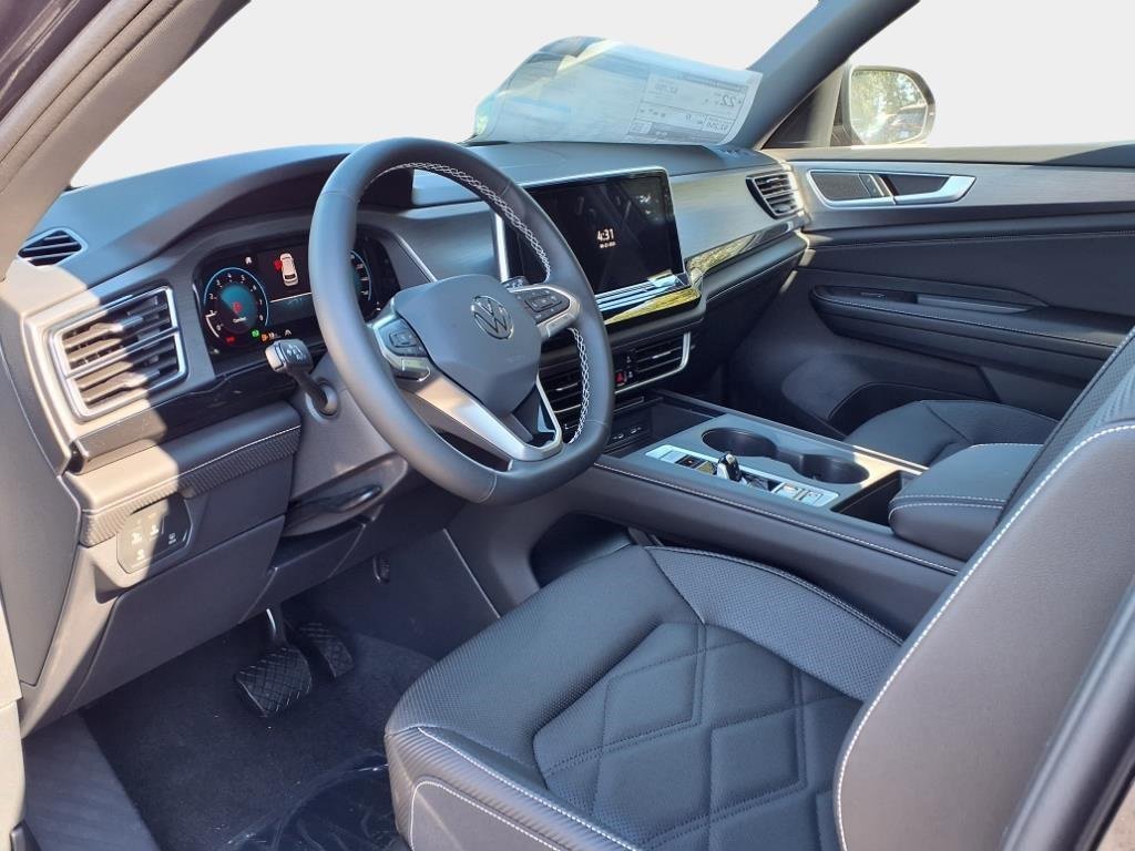 New 2026 Volkswagen Atlas Cross Sport SE image 10